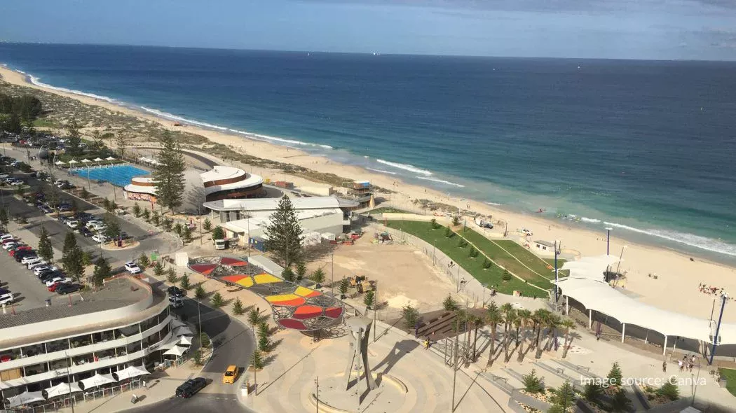 Scarborough Beach adalah salah satau satu pantai di Perth Australia yang ramai dengan anak muda