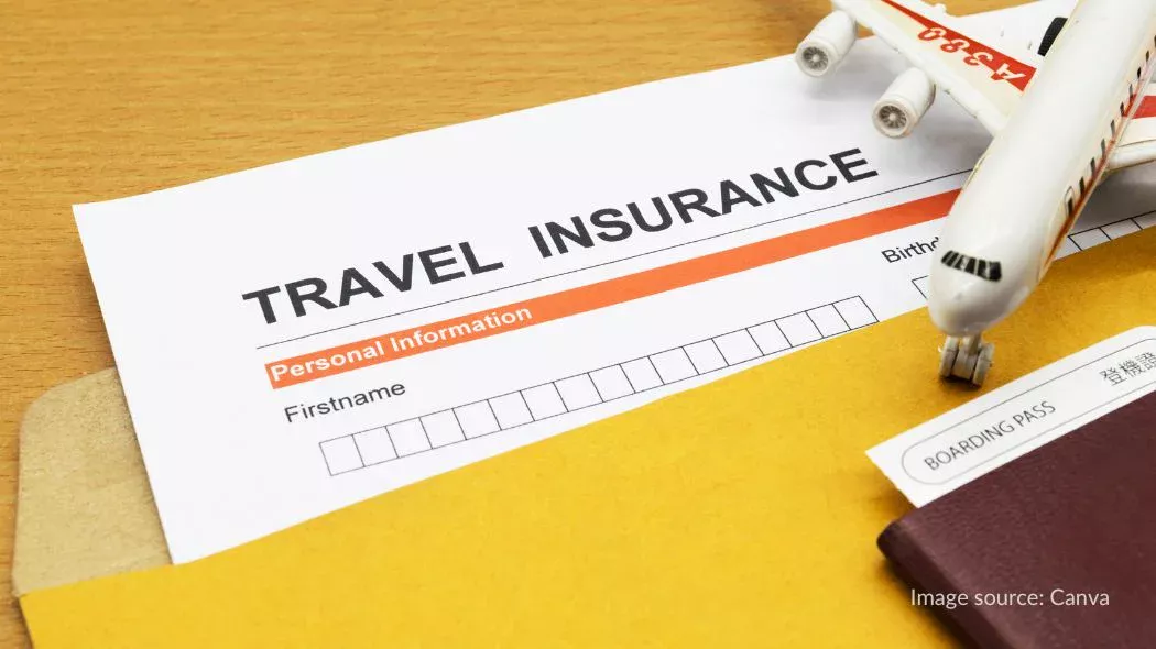salah satu tips traveling sendiri yang jarang diperhatikan adalah menyiapkan asuransi perjalanan