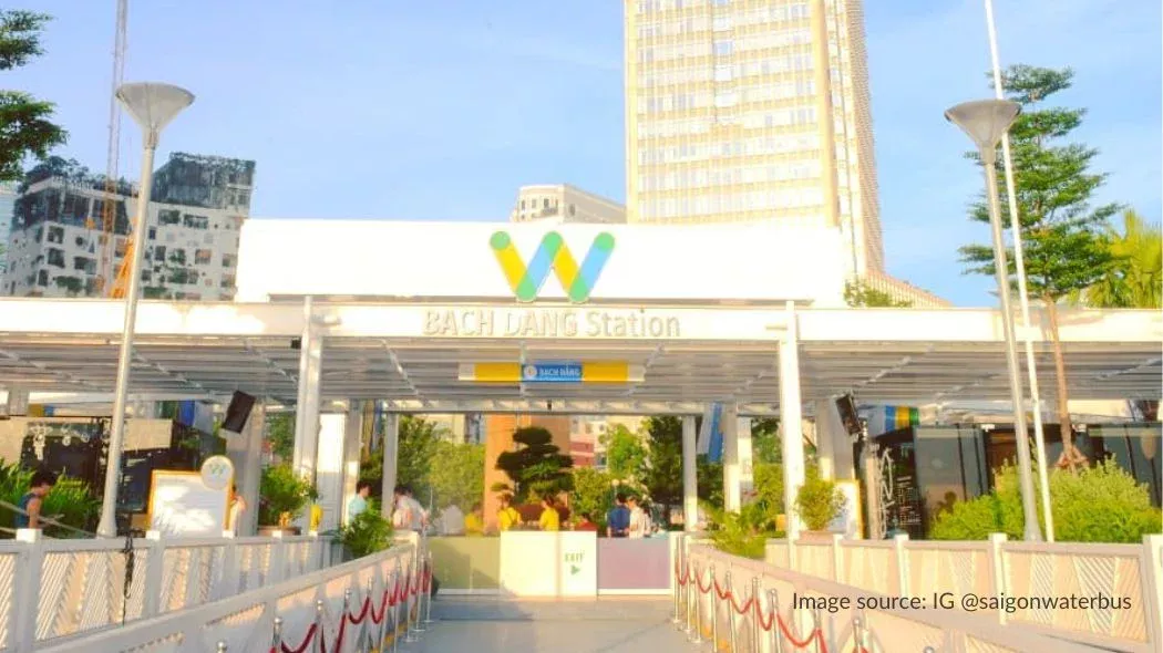 Bach Dang Station, salah satu dermaga Saigon Waterbus
