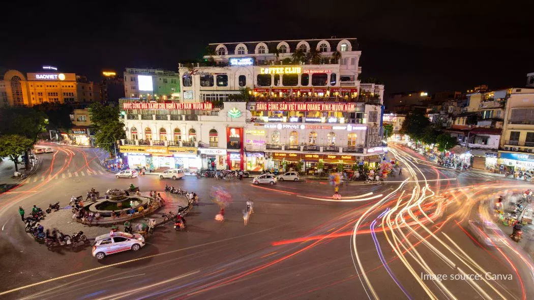 Dong Kinh Nghia Thuc Square di Old Quarter