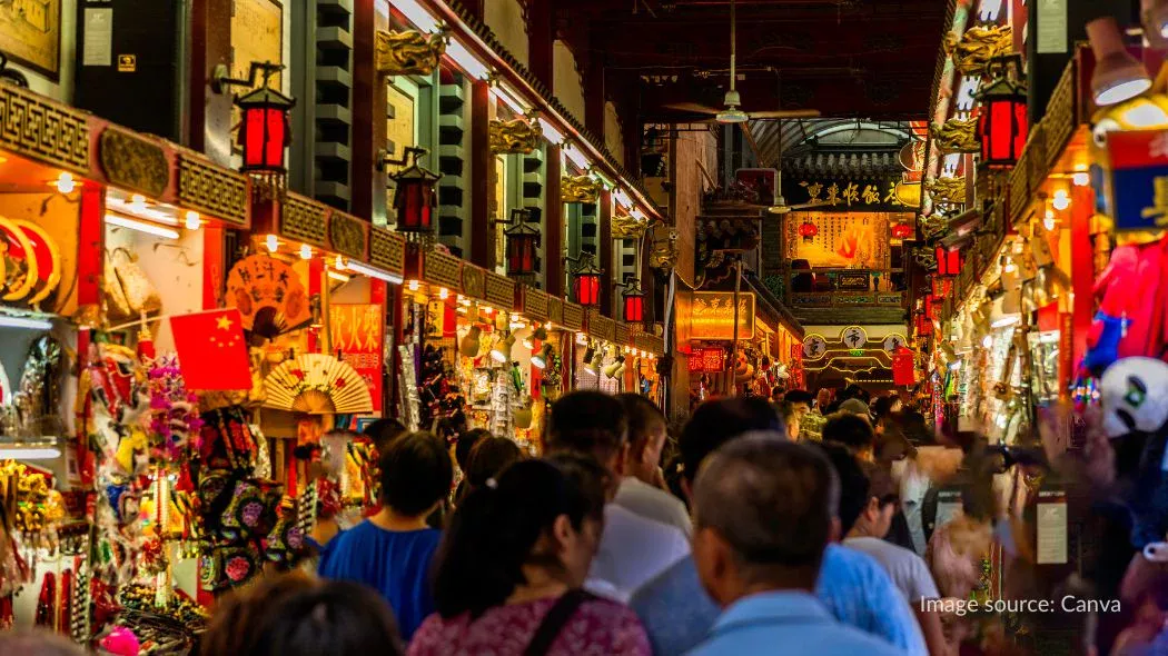 Wangfujing Street, tempat wisata di beijing untuk berburu kuliner dari seluruh penjuru Tiongkok