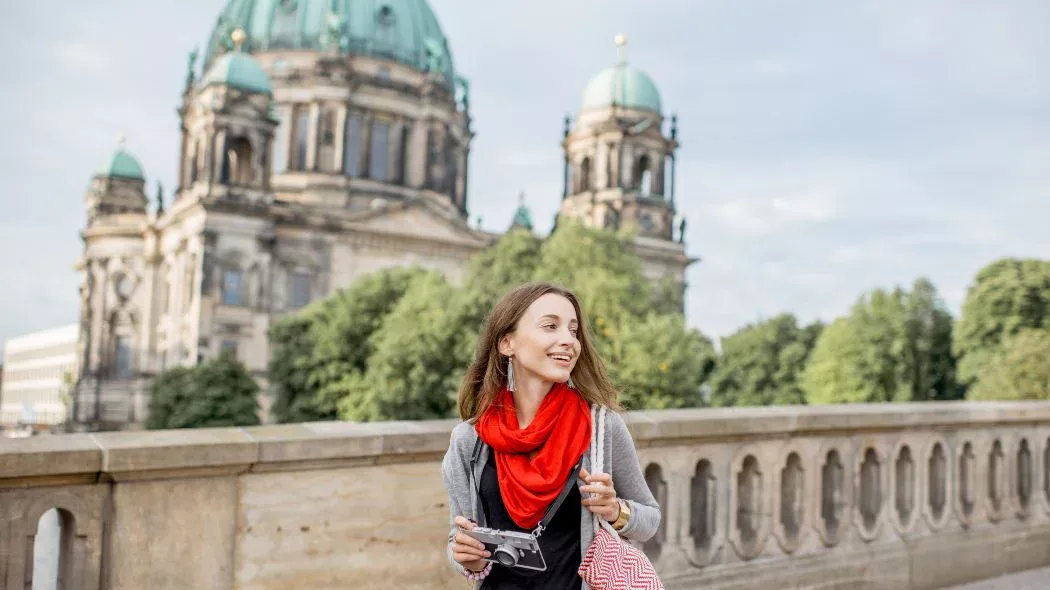 visa schengen adalah dokumen penting untuk liburan ke Berlin, Jerman