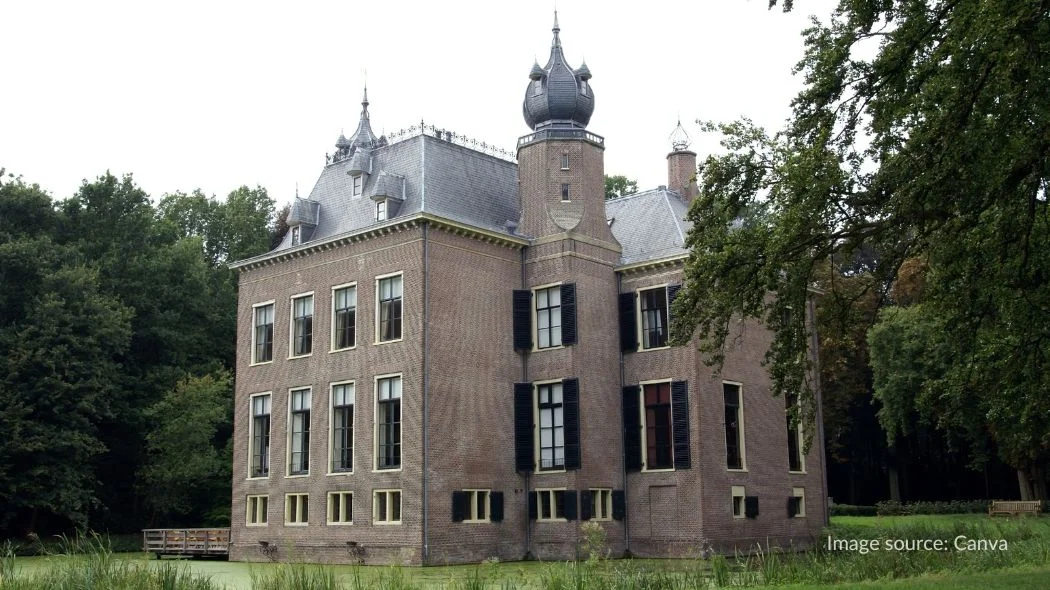 waktu terbaik ke Belanda adalah musim gugur dan menginap di Kasteel Oud Poelgeest