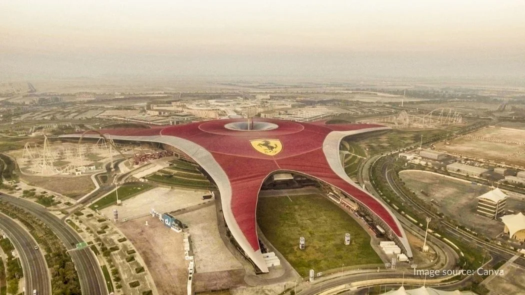 Main ke Ferrari World dengan visa Abu Dhabi