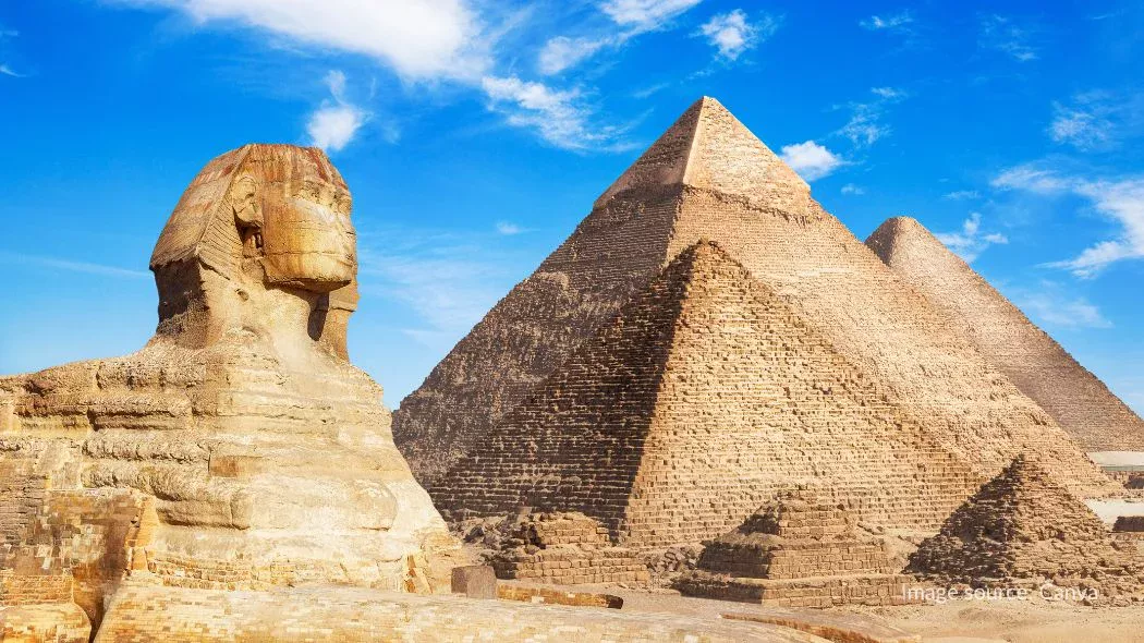 Memiliki visa turis Mesir untuk melihat Sphinx dan piramida secara langsung